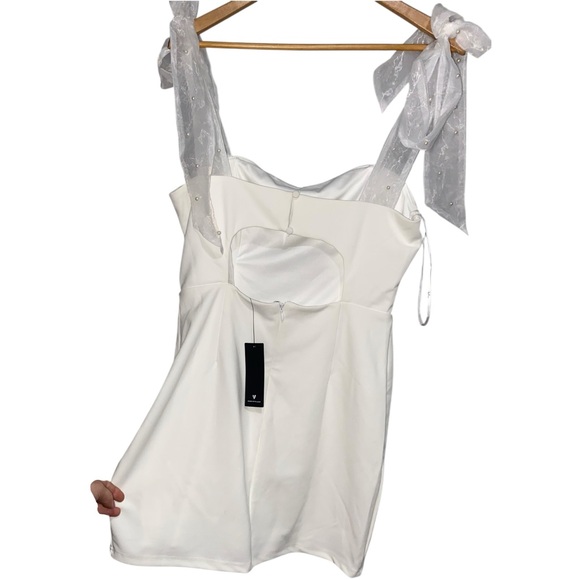 Lulu's White Mini Dress with Sheer Bow Accents brand new - Picture 8 of 11